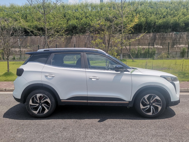 成都风行T5 EVO降1.50万 仅9.49万可入手