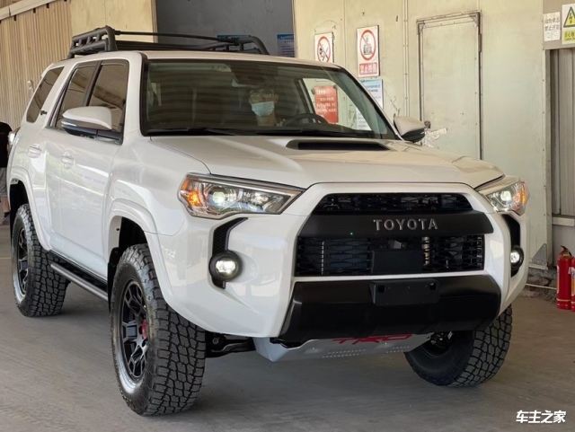 丰田超霸美版降价促销中 店内让利达5万元