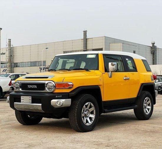 丰田FJ酷路泽中东版团购钜惠17万