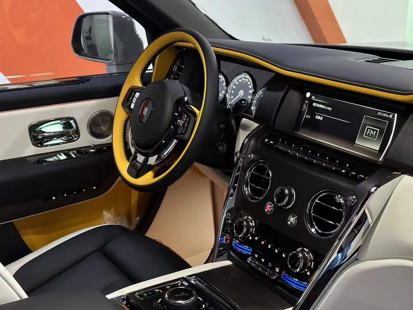 现购库里南享150万优惠 售全国