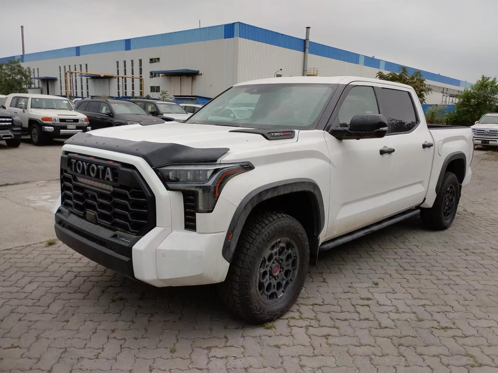 新款丰田坦途3.5T现车到店实拍配置解答 可分期