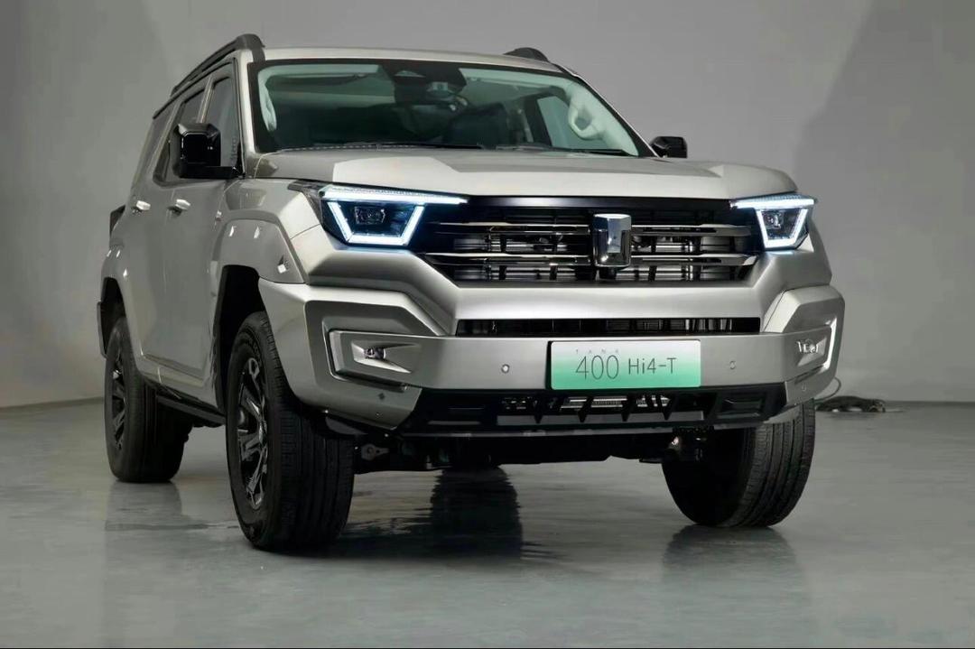 新款坦克400将11月6日上市 预售价30.98-32.98万