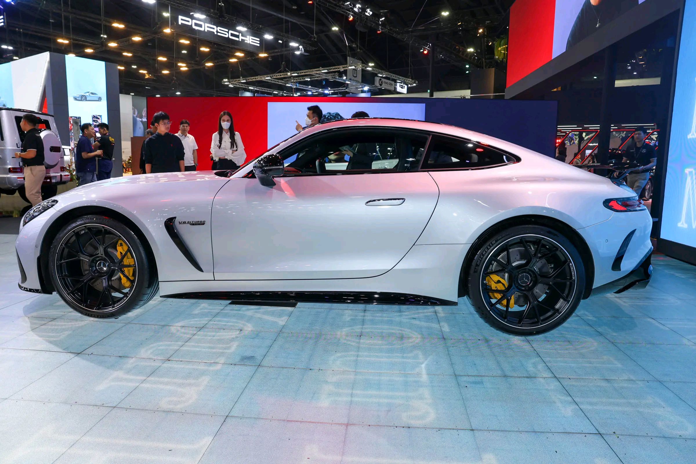 全新AMG GT 63 4MATIC+ 燃油V8+AMG最新驾控技术
