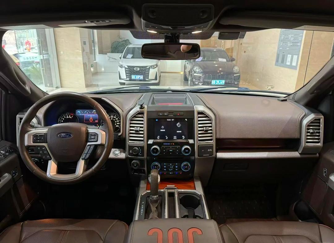 现购福特F-150墨版享10万优惠 最低60万
