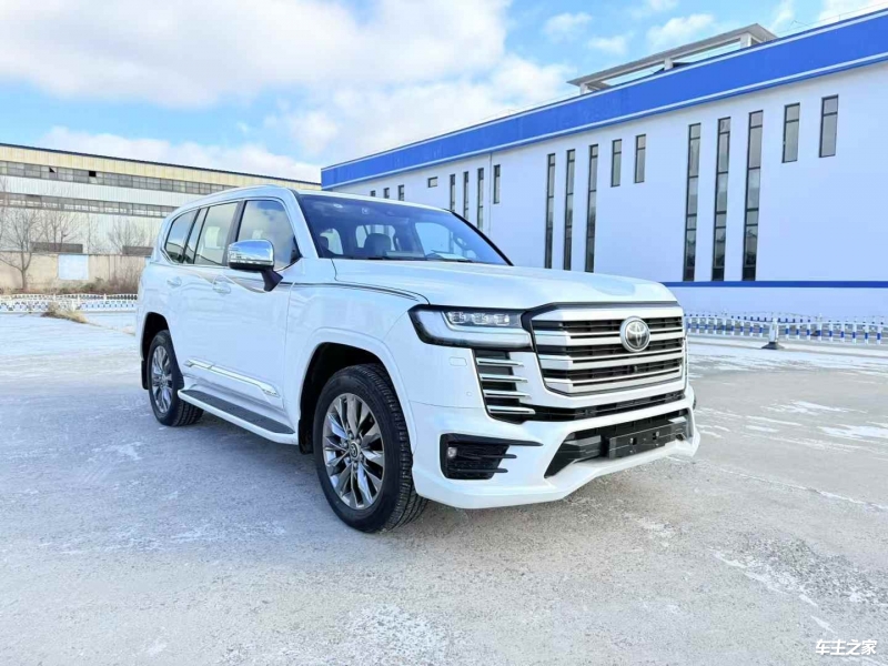 现购兰德酷路泽中东版享35.2万优惠 欢迎试乘试驾
