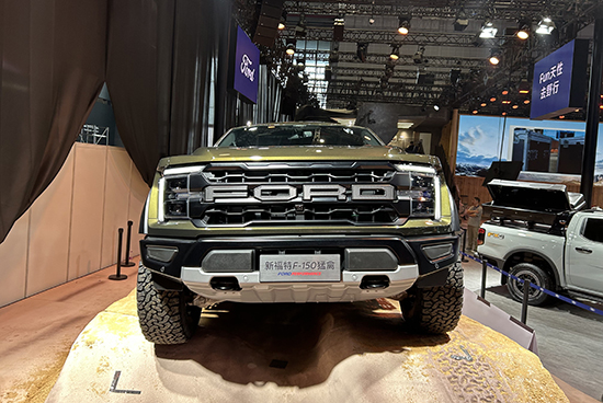 成都福特F-150美版新款最高优惠36.8万 欢迎试乘试驾