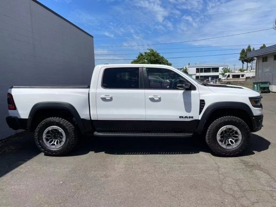 美版道奇公羊霸王龙TRX 白/黑 接受预定 价格美丽