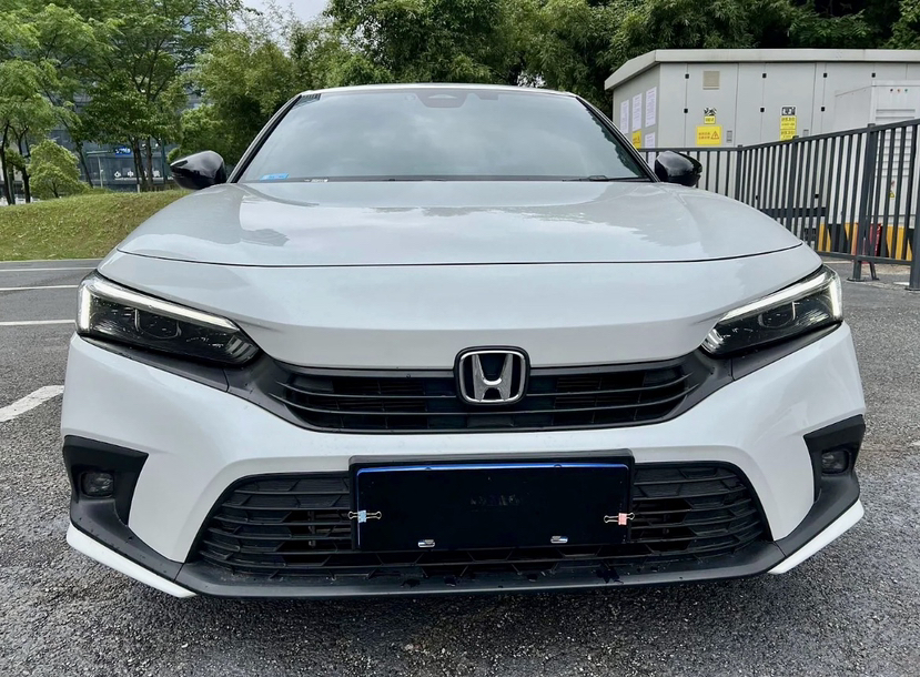 成都思域(进口)最新报价35.00万起 优惠高达7.00万