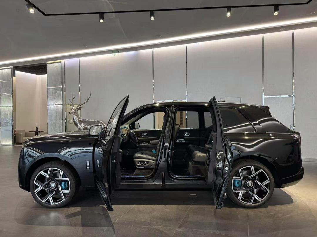 库里南团购优惠150万 欢迎试乘试驾