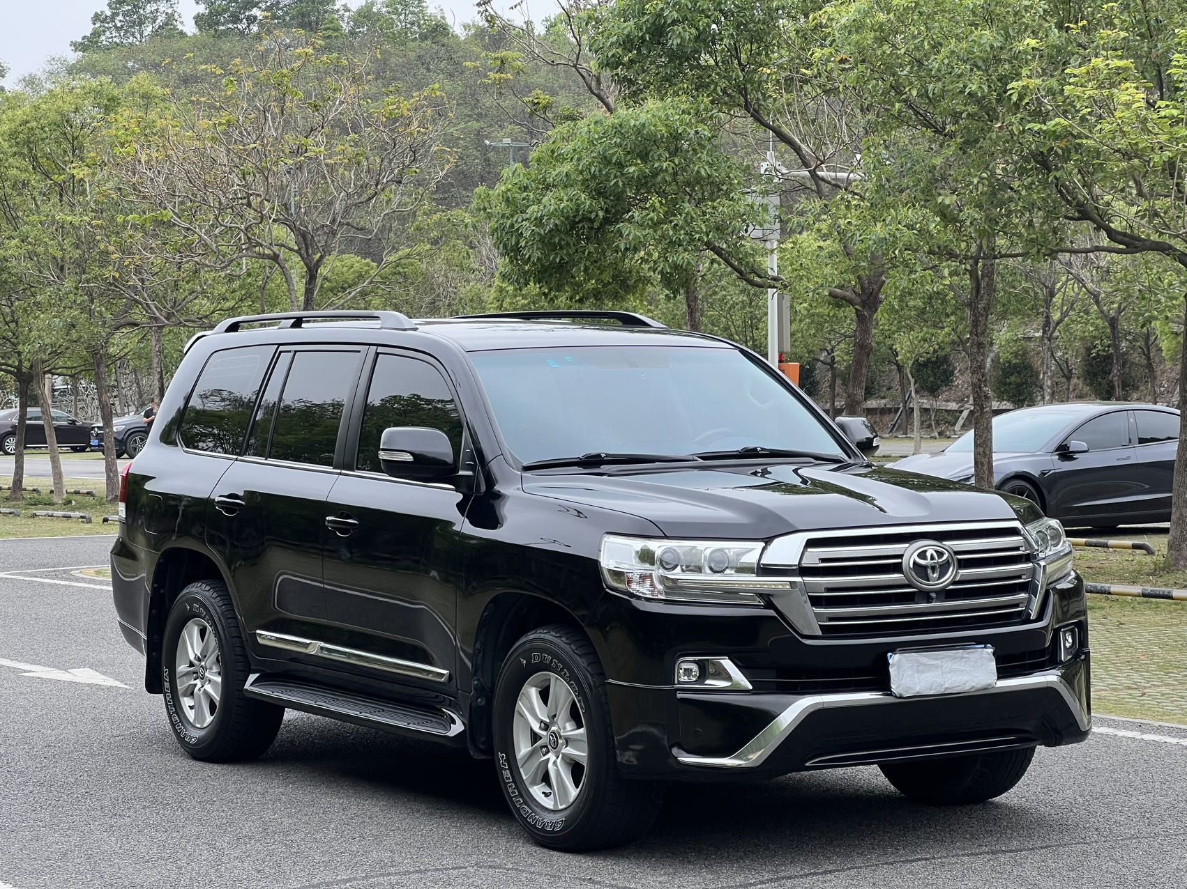 现购兰德酷路泽中东版享37万优惠 最低仅售69万