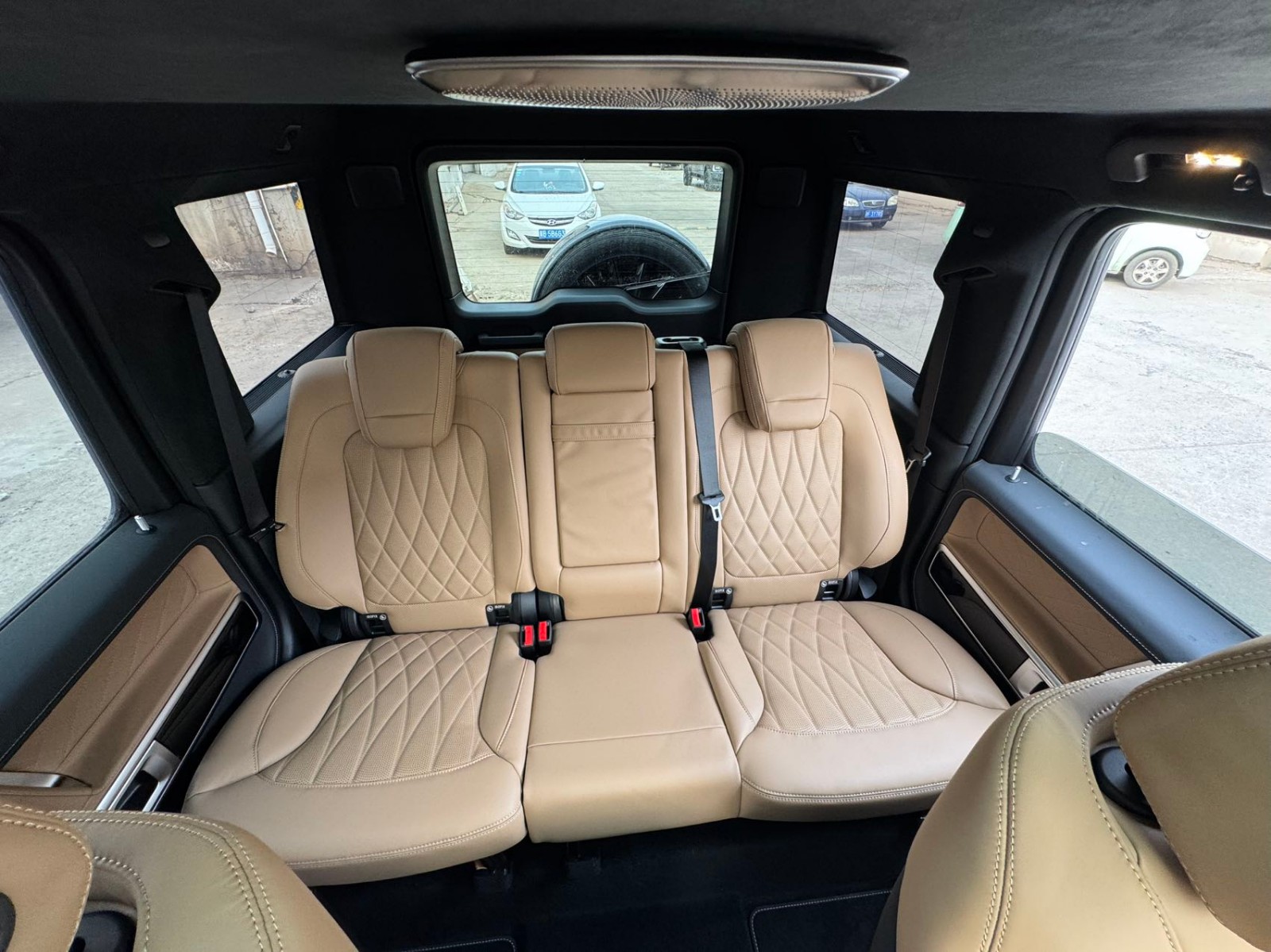 购奔驰G级亚洲版享59万优惠 欢迎到店试驾