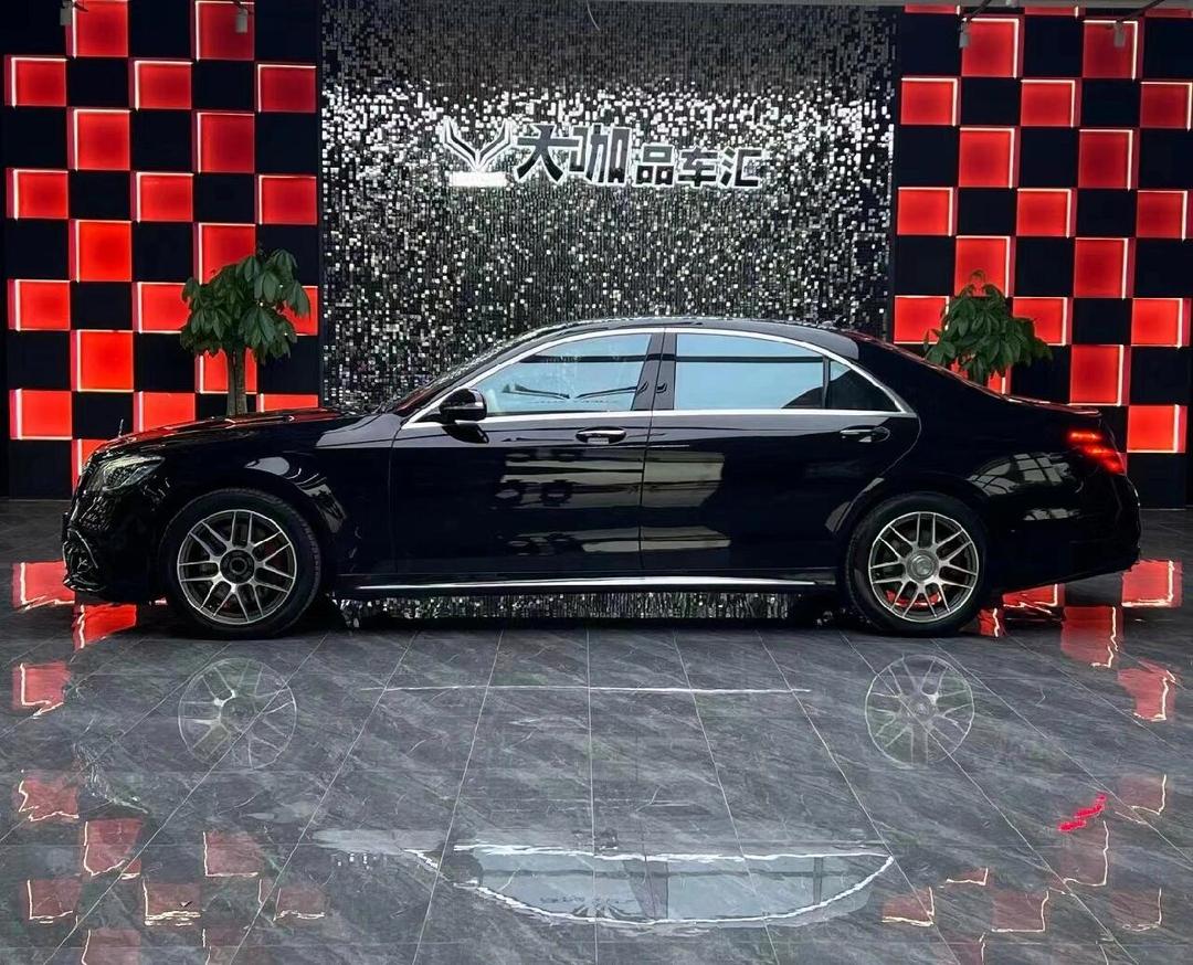 平行进口2024款美规奔驰S500国六 展厅现车行情