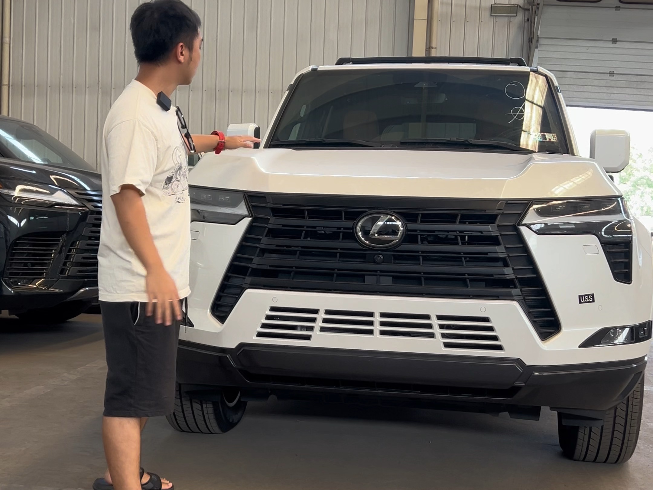 雷克萨斯GX中东版平价销售104万起 直降6万