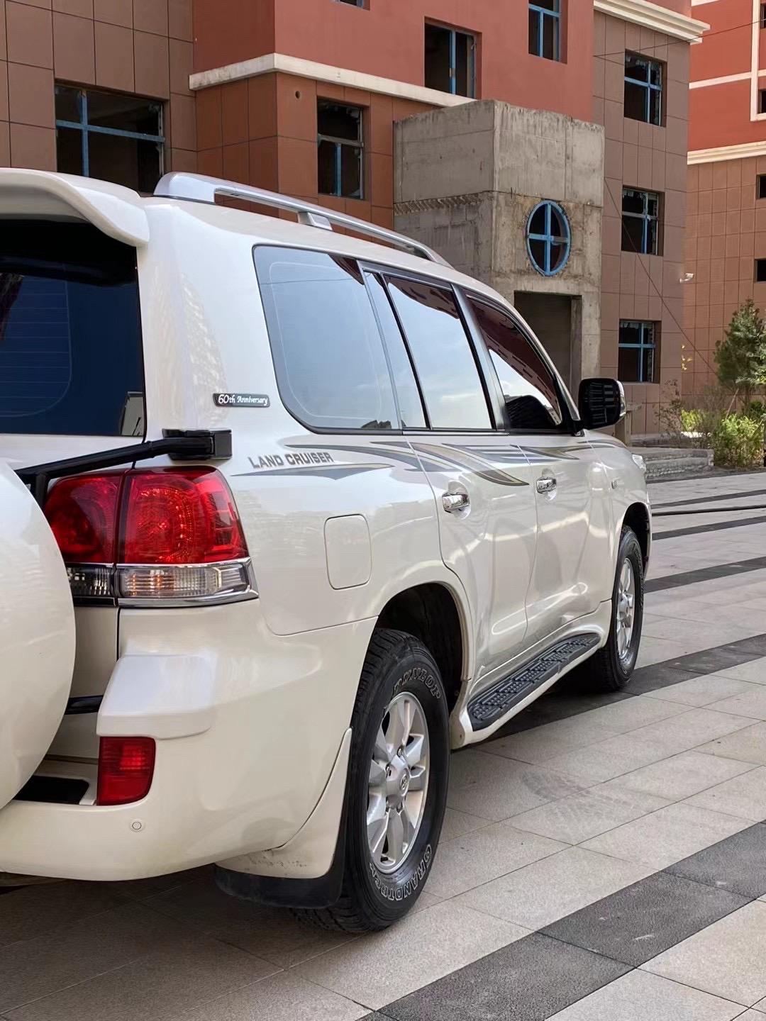 成都FJ酷路泽中东版最高让利6万 售全国