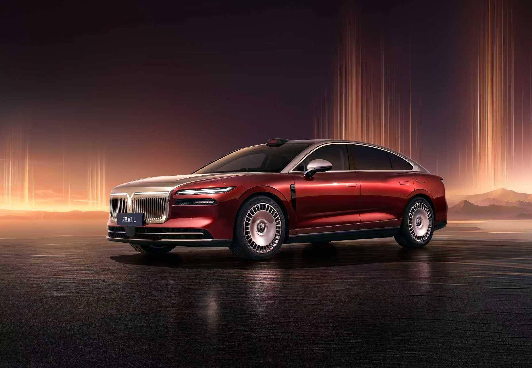 东风汽车与华为高层会谈成果显现：岚图汽车借“智”突围！