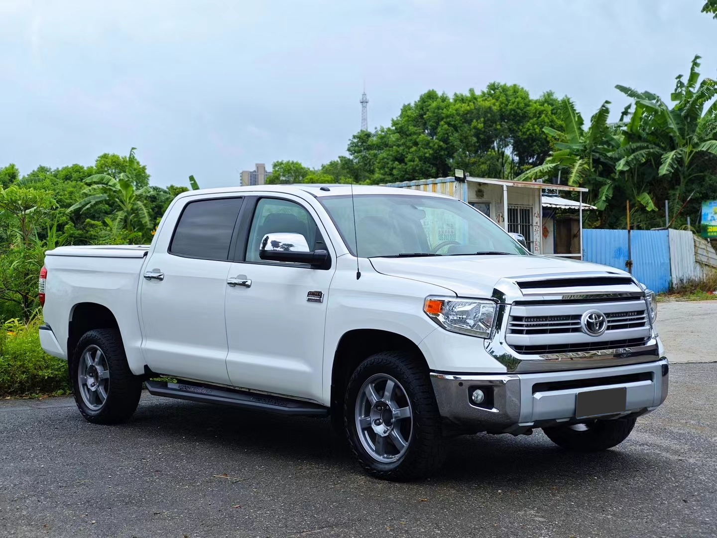 平行进口丰田坦途美版最低报价48万起 欢迎到店试驾