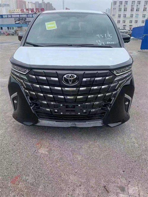 2024款埃尔法保姆商务车 优惠促销 高颜值