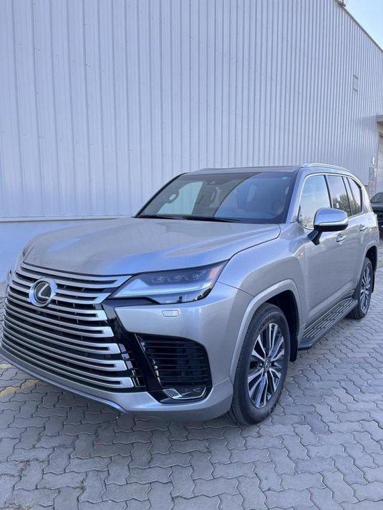 国六雷克萨斯LX600怎么卖 展厅现车导购 售全国