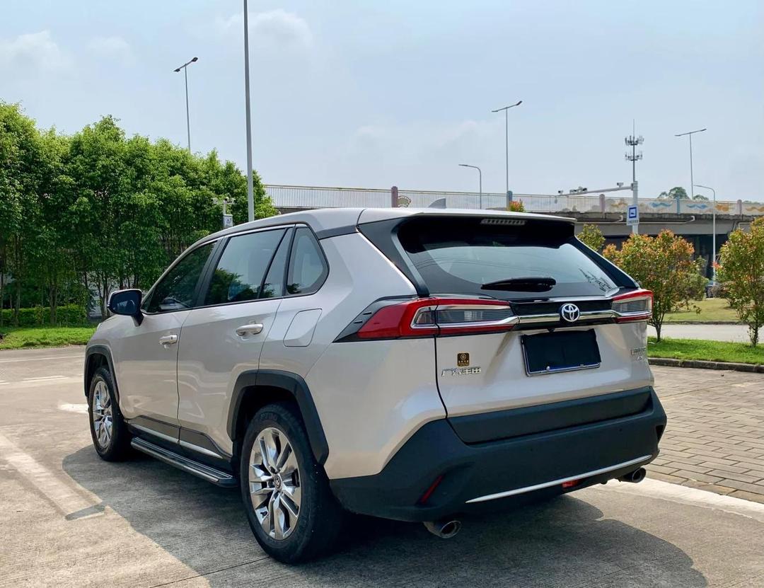 成都威兰达新能源优惠高达4.60万 最低仅售22.18万