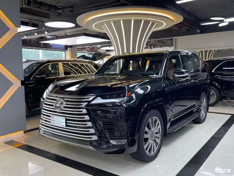 2024款加版雷克萨斯LX600白/红现车热售 可分期