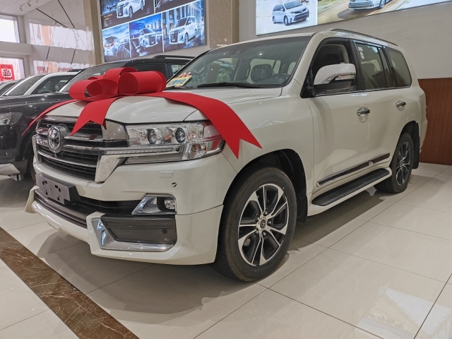 现购兰德酷路泽美规版享9万优惠 最低仅售150万