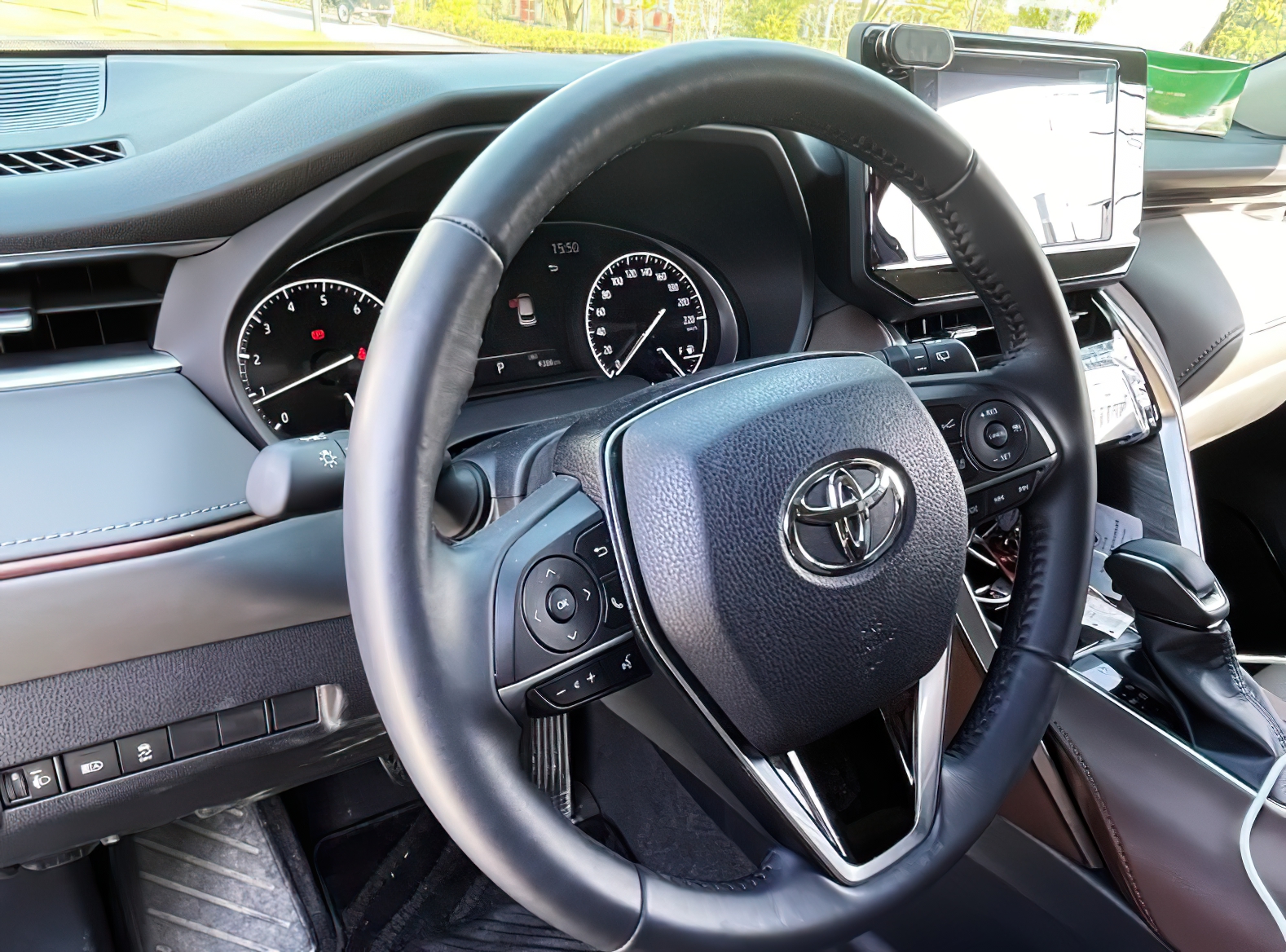 成都凌放HARRIER价格最低14.18万起 优惠高达5.00万