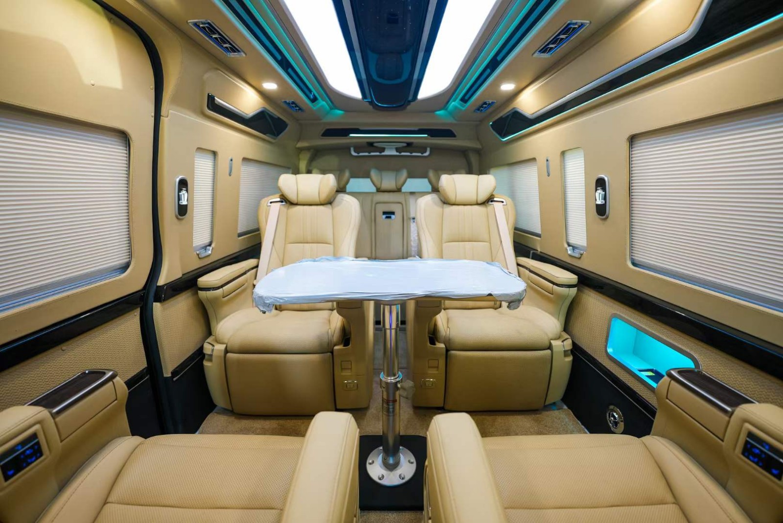 成都海狮中东版限时优惠 购车让利4万元