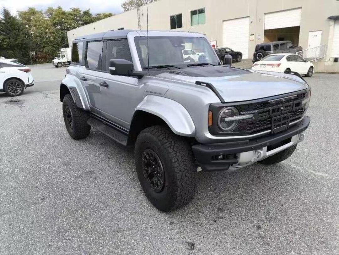 烈马加版最新报价108万起 欢迎前来试驾