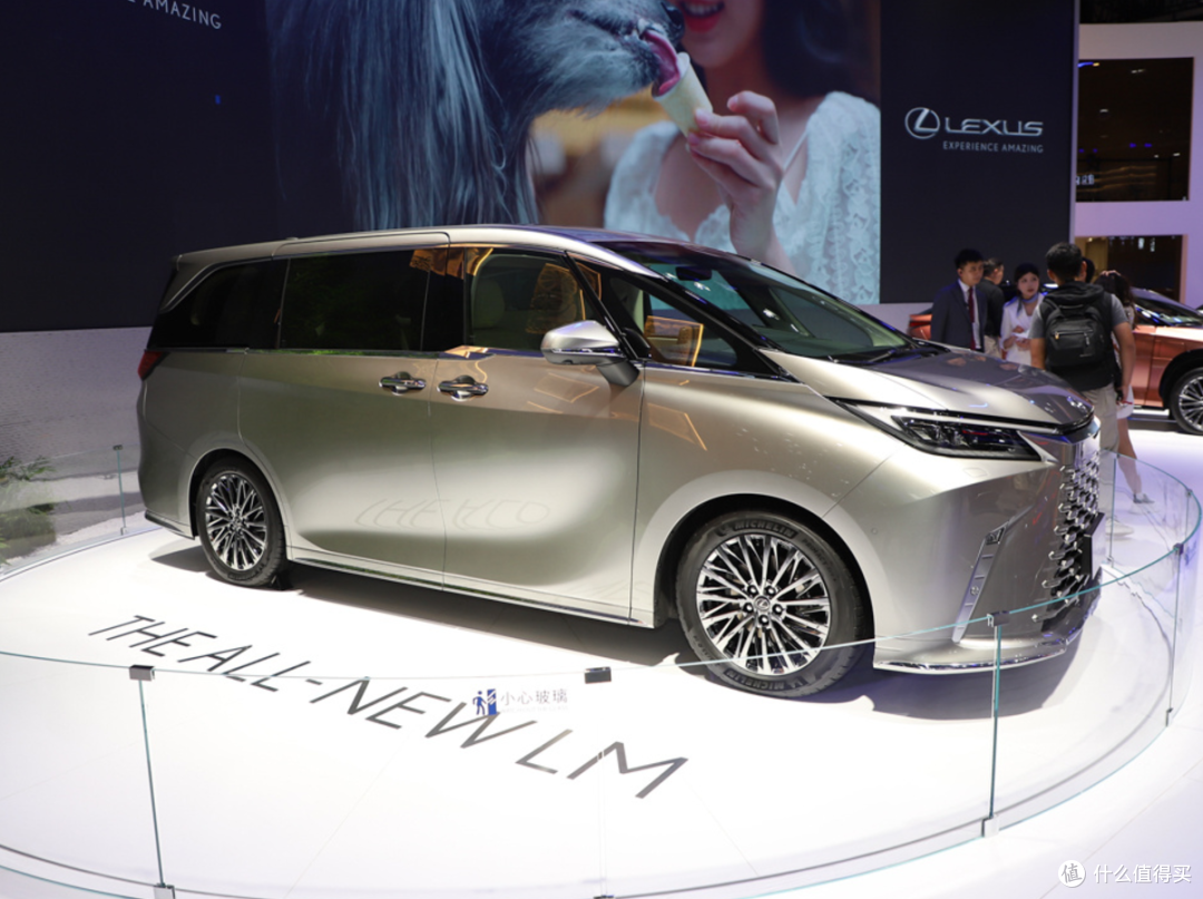 雷克萨斯LM亚洲版部分车型优惠43万 欢迎上门试驾