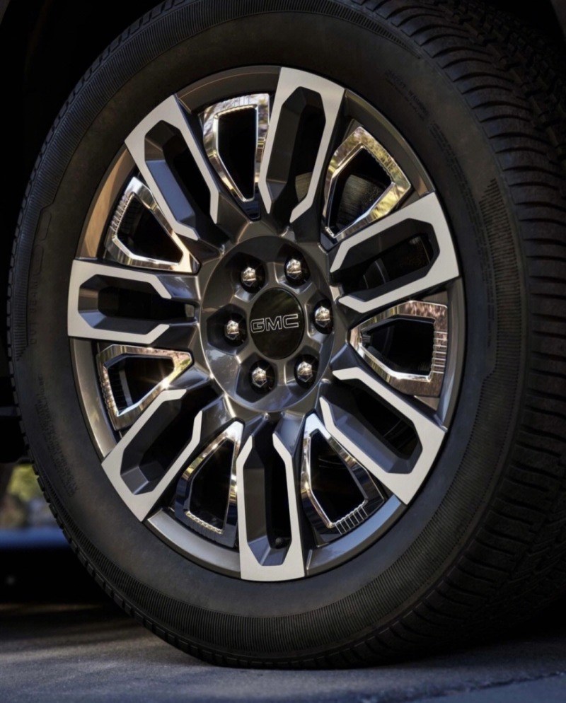 龙泉驿YUKON育空价格最低80.80万起 暂无优惠