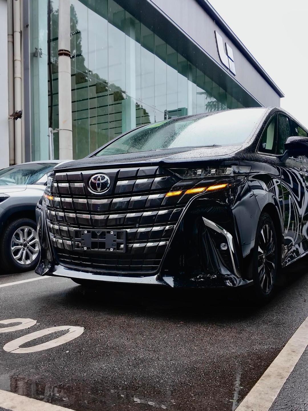 成都埃尔法价格最低90万起 欢迎前来试驾