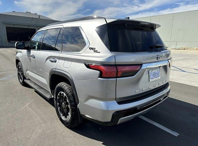 2024款全新丰田红杉购车优惠10万-20万起