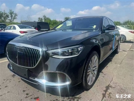 迈巴赫S580全国最新价格参数配置对比 展厅现车齐全