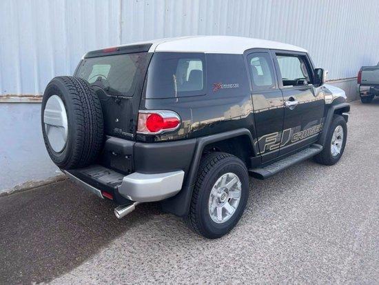 2023款丰田酷路泽FJ中东版国六最新报价