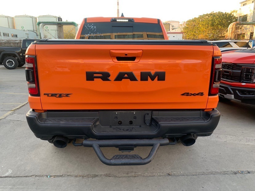 道奇霸王龙6.2T行情价格TRX美版零售