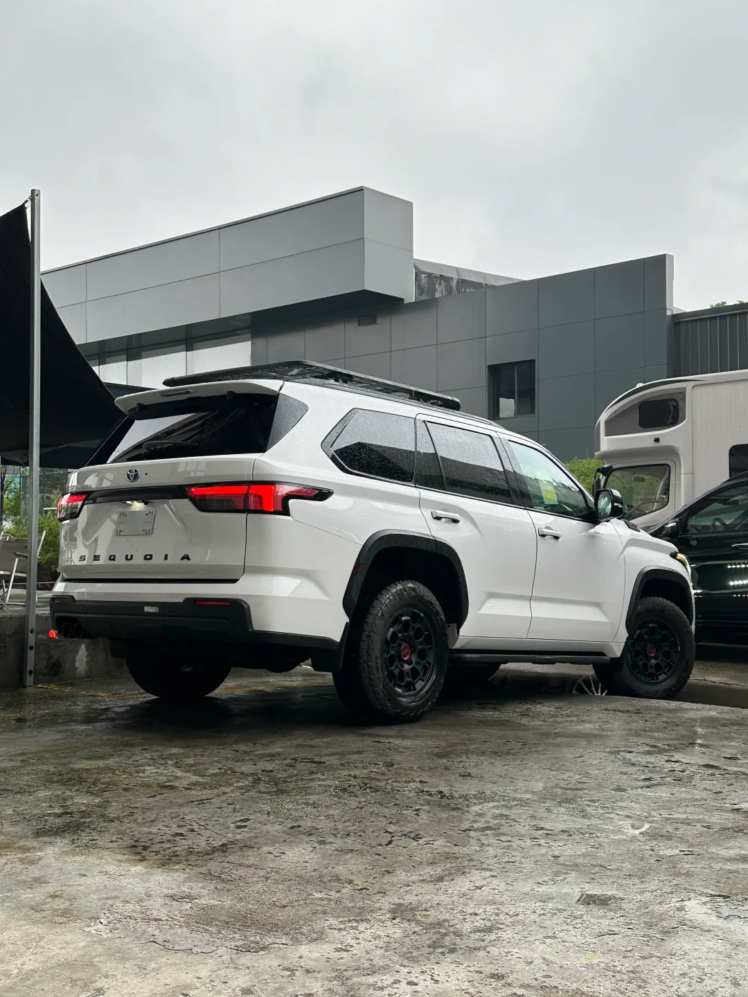 平行进口红杉加版越野车试驾感受