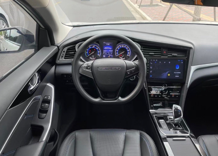 成都启辰D60EV最高降1.03万 仅13.98万可入手