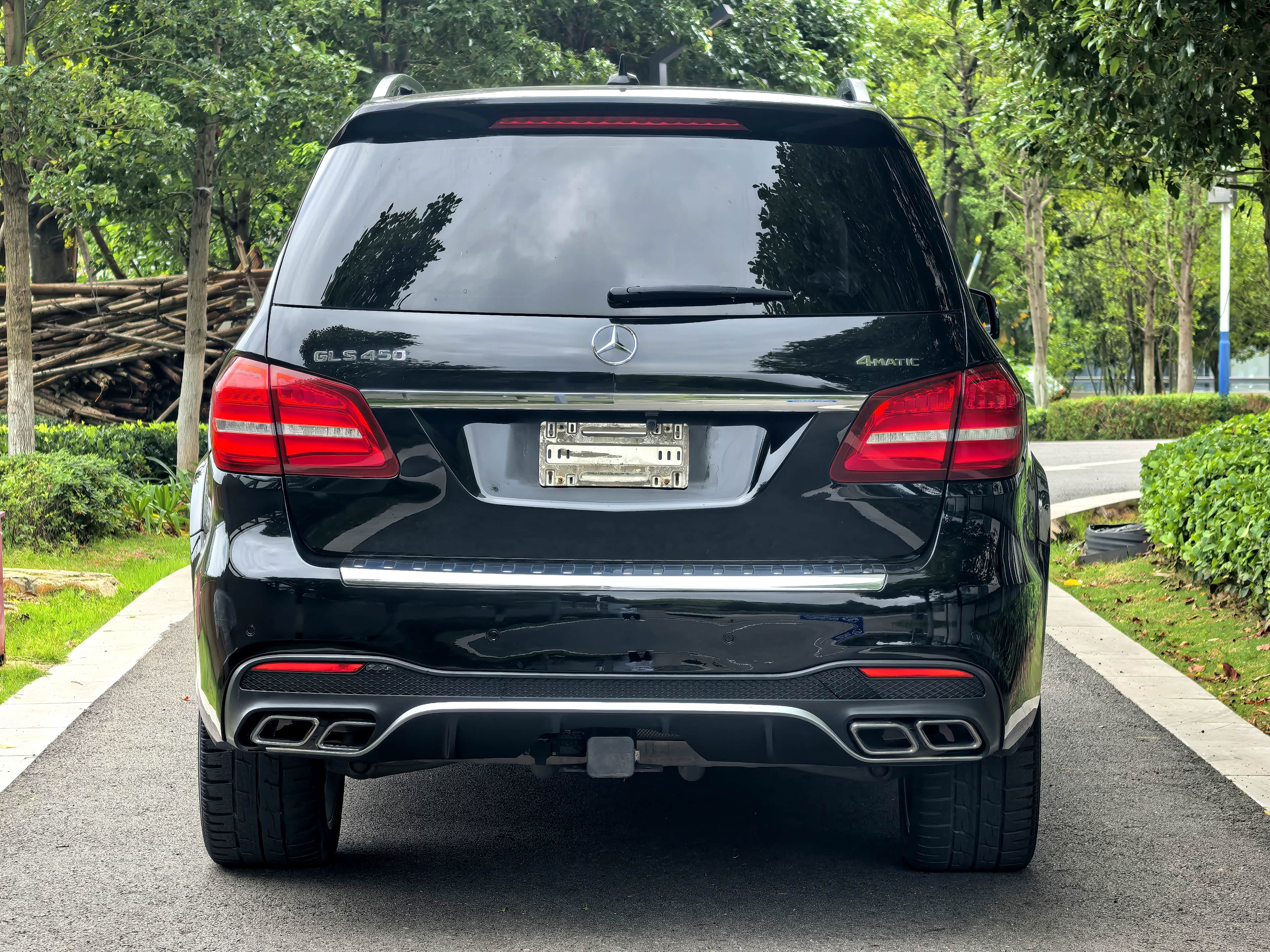 现购奔驰GLS加版让利60万 仅106万可入手