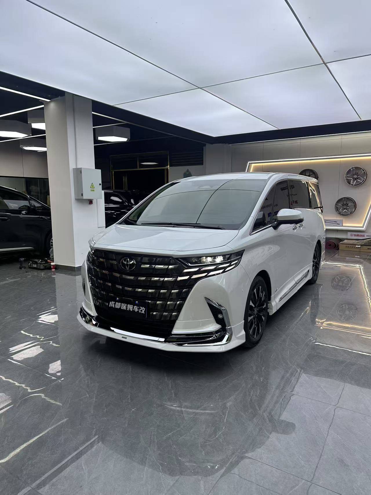 成都埃尔法亚洲版钜惠16万元 售全国