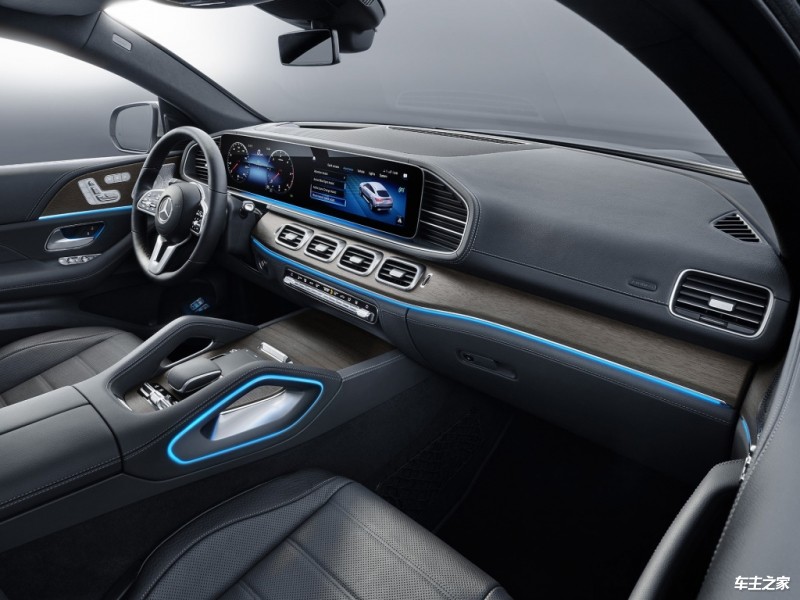 高新西奔驰GLE轿跑价格最低84.38万起 暂无优惠