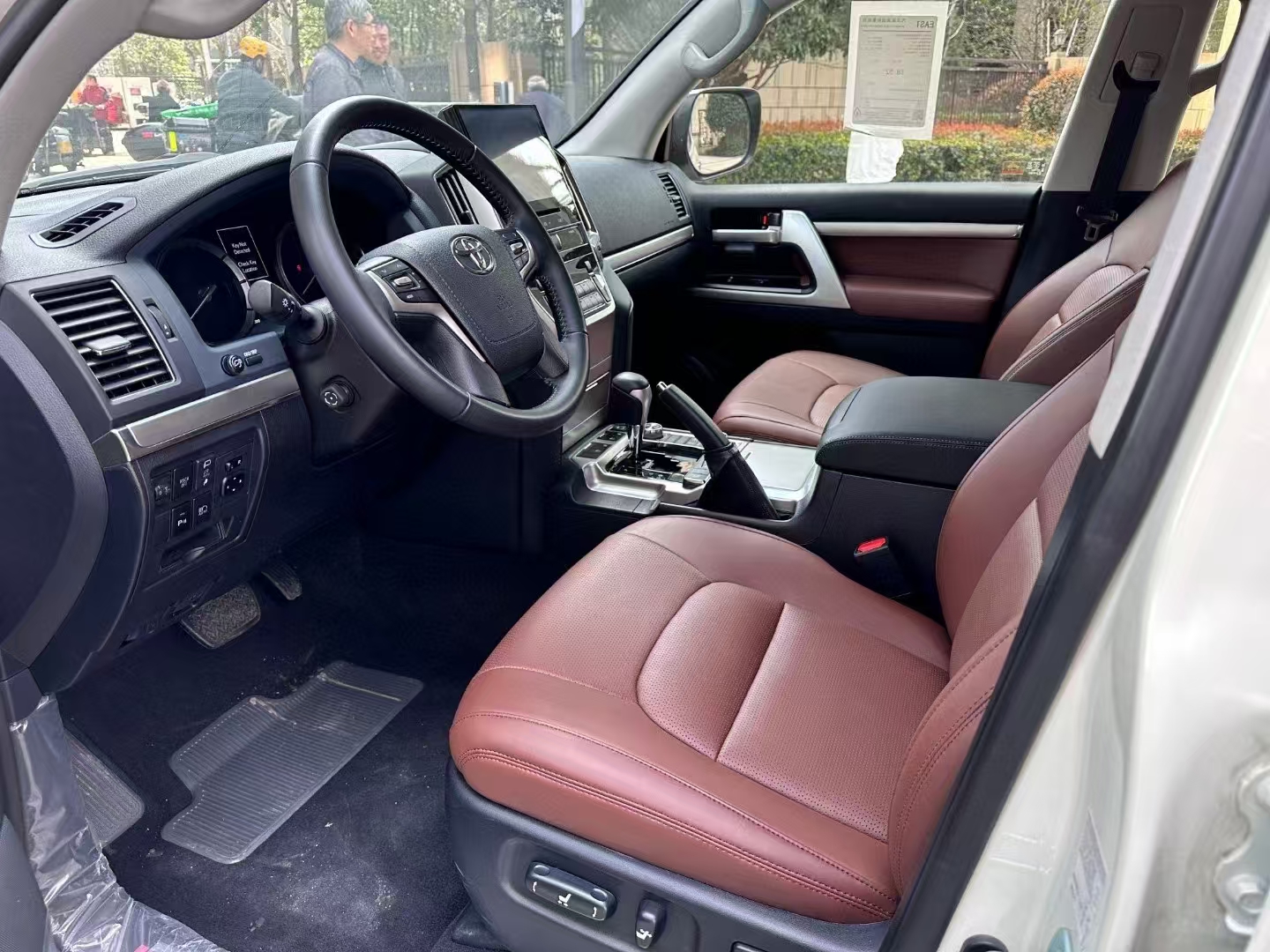 22款丰田酷路泽5700美版国六全国上牌