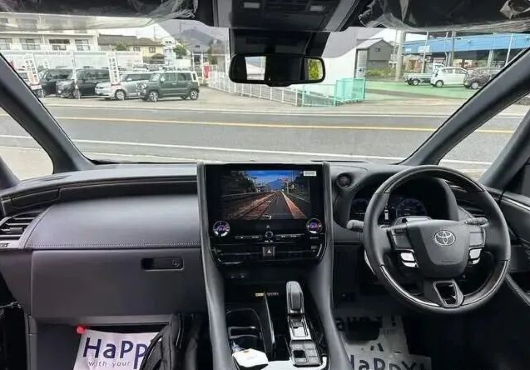 丰田威尔法搭载TSS丰田智能行驶安全系统